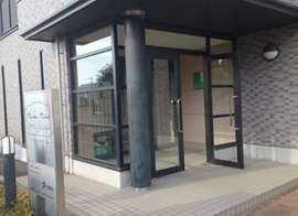ゆとりのあるエントランスです