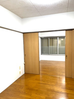 ※写真は別の部屋です