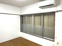 ※写真は別の部屋です