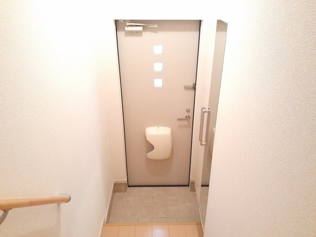 明るい玄関です