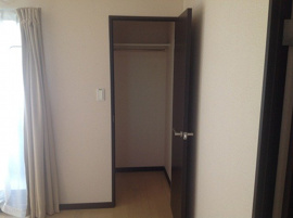明るい室内です