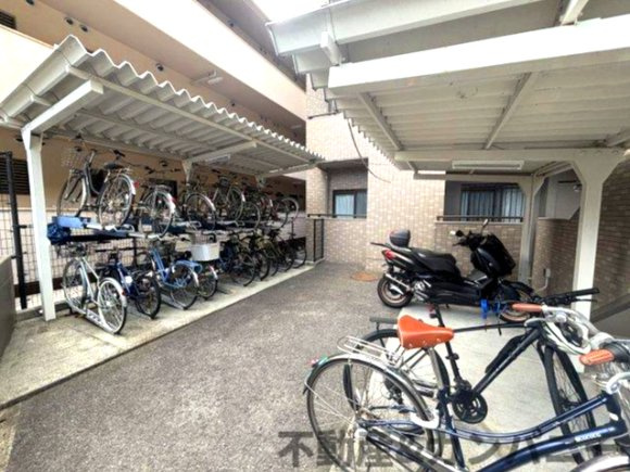 サーパス祝谷の駐輪場|駐輪場です