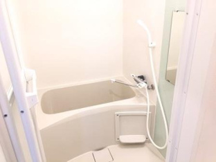 日々の疲れを癒すお風呂付です