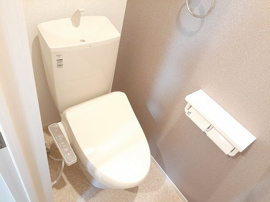 ゆったりとした空間のトイレです