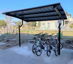 屋根付き駐輪場