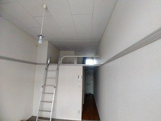 中はこのようになっています