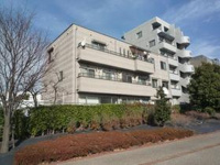 外観は落ち着いています