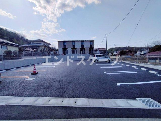 ひまわり　ノツケの駐車場|高崎、前橋のお部屋探しはエンドスケープまで！お客様の理想お聞かせ下さい♪