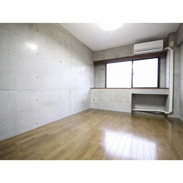 八王子市椚田町の賃貸マンションの居間・リビング