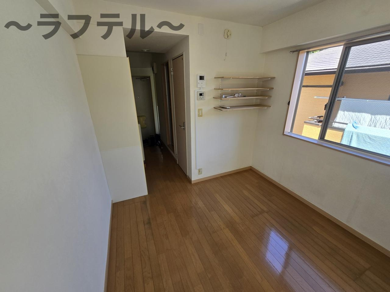 広々とした洋室です