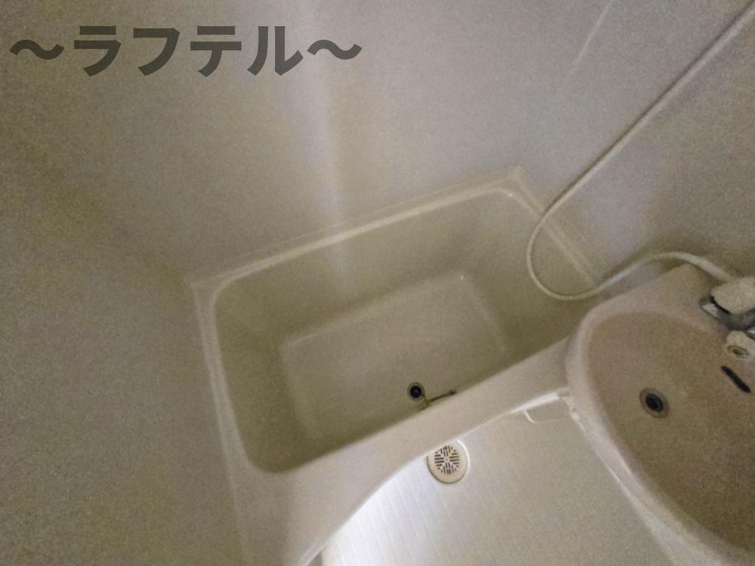 落ち着いた空間のお風呂です