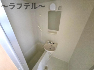 コンパクトで使いやすいお風呂です