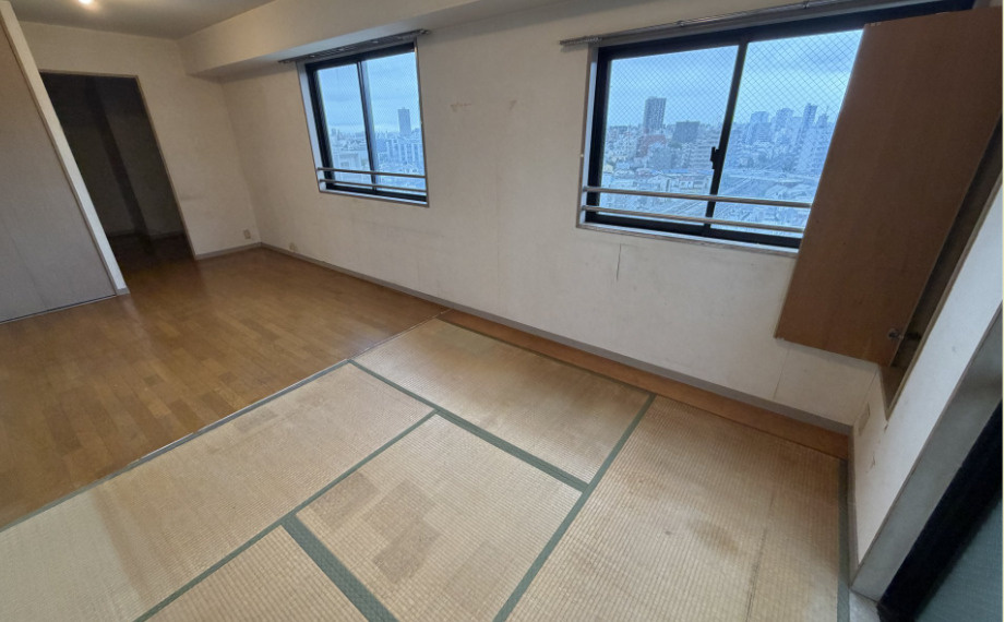 ラグーナ東池袋の居間・リビング