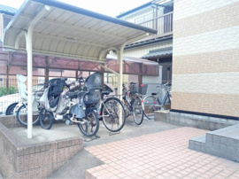 駐輪場