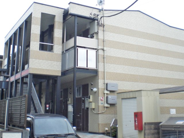 落ち着いた雰囲気の外観です