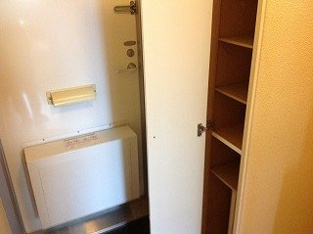 落ち着いた玄関です