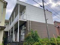 落ち着いた雰囲気の外観です