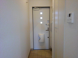 シンプルで使いやすい玄関です
