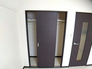 明るい室内です