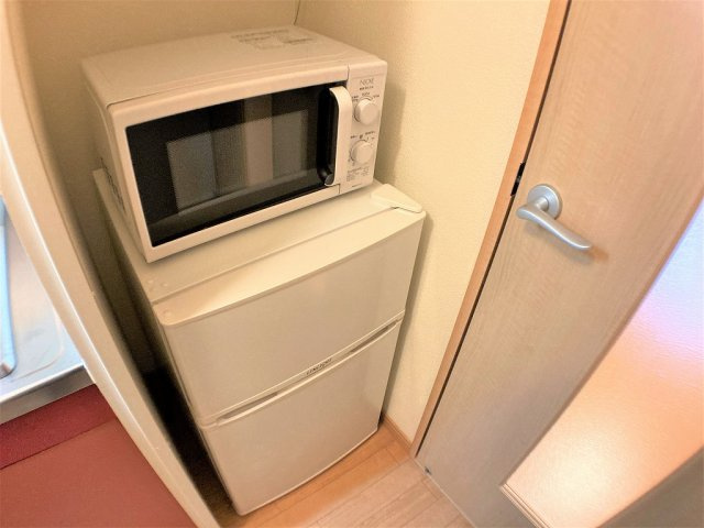 電子レンジと冷蔵庫
