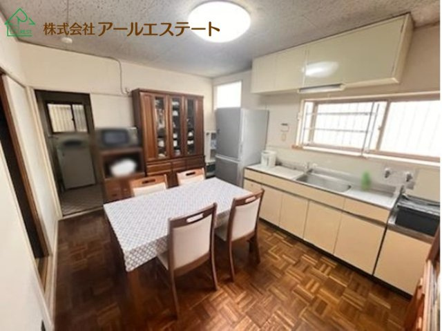 姫路市西夢前台1丁目　　JR「余部駅」徒歩8分の居間・リビング