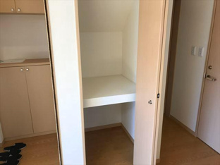 内装は落ち着いています