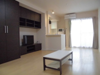 こちらのリビングで趣味の時間をお楽しみください