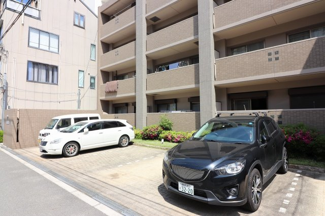 【駐車場】 | アルカディア