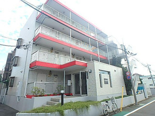 落ち着いた雰囲気の外観です