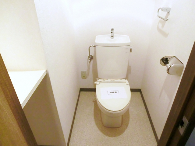 クレスト王子Ⅰのトイレ|トイレも広々とした造りになっております！