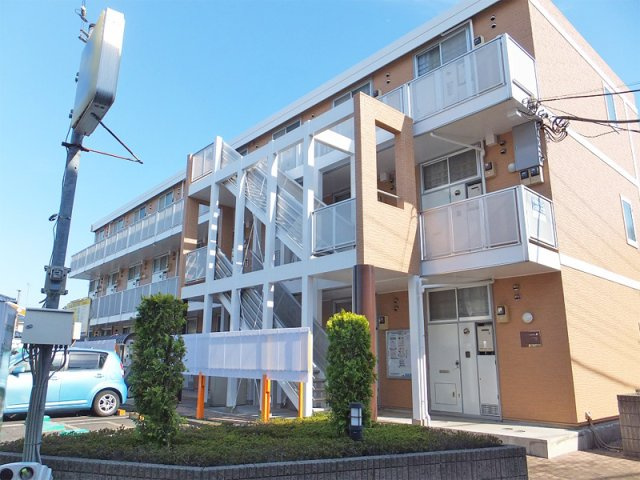 落ち着いた雰囲気の外観です