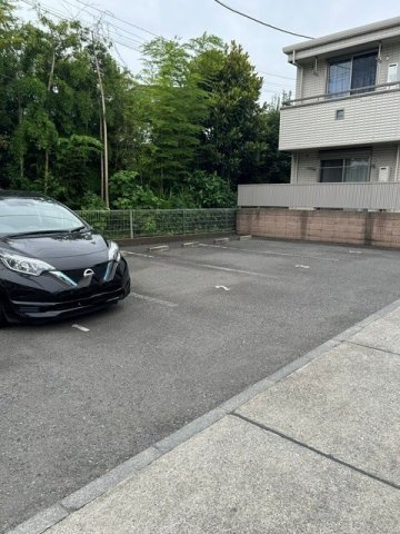 駐車スペースもあります