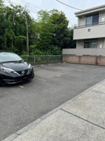 駐車スペースもあります
