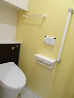 清潔感のあるトイレです
