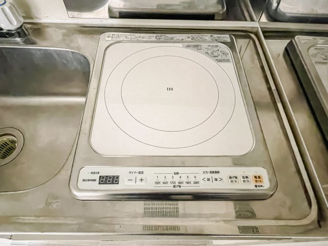 キッチンでお料理をお楽しみください