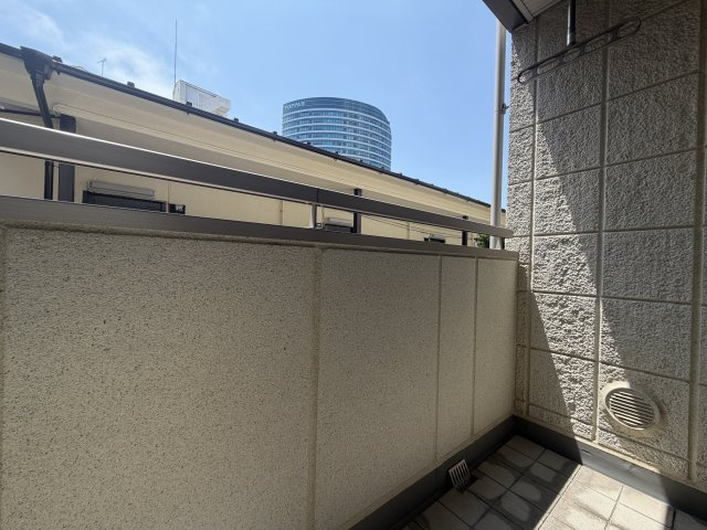 【バルコニー】