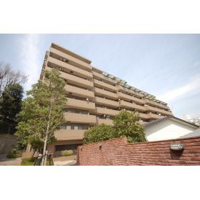 ライオンズマンション乃木坂の外観