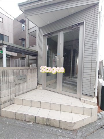 ラ コリーヌ Nのエントランス