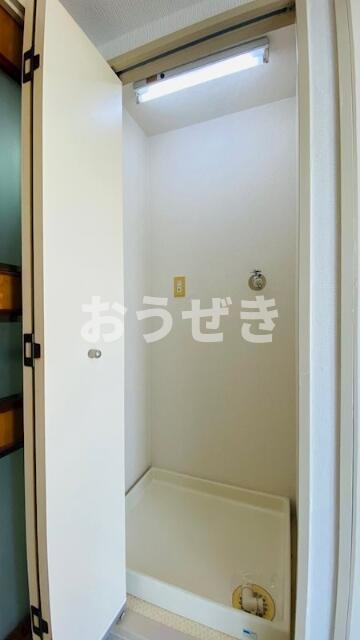 ペガサスマンション白楽のその他|室内洗濯機置き場