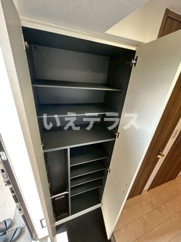 プレサンスKOBEティアラの収納