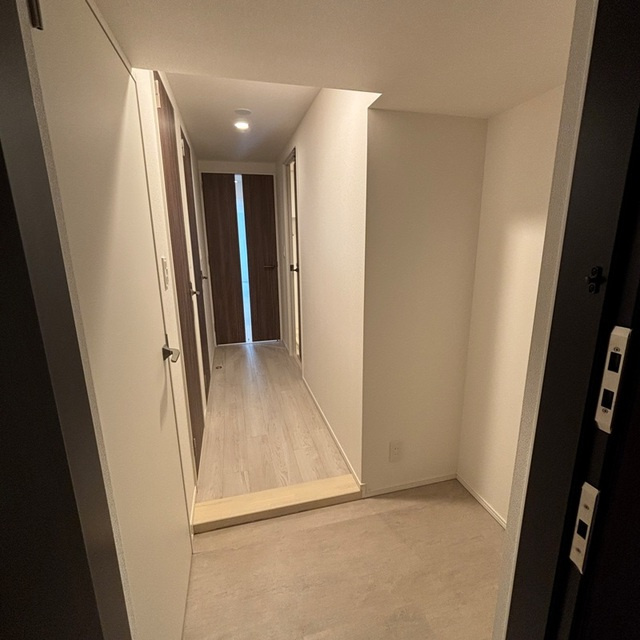 パークアクシス品川天王洲アイルの玄関|※写真は同タイプ住戸です。
