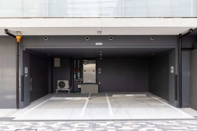 プラウドフラット品川大井町の駐車場|駐車場があるので、車を買う予定の方も安心です