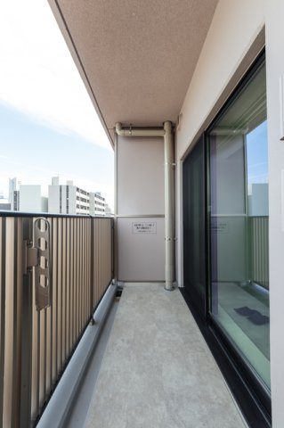 パークアクシス横浜伊勢佐木町通りのバルコニー|※写真は同タイプ住戸です。