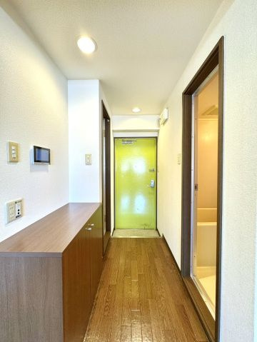 コンコート志度の玄関