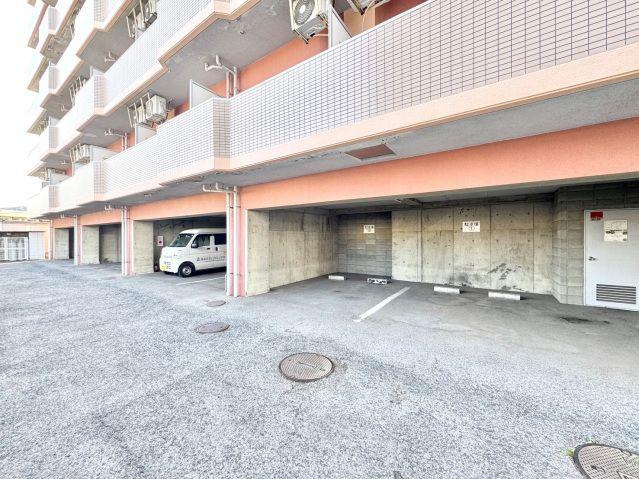コンコート志度の駐車場