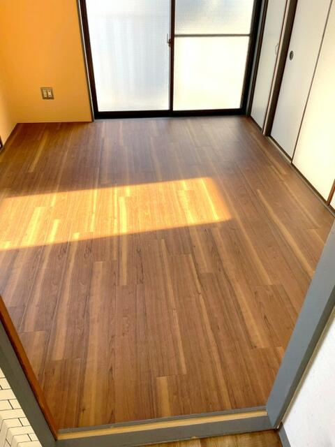 セシオン松江の内装|洋室約６畳
