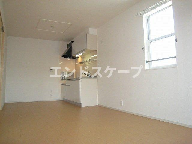 ブライトヒルⅠの居間・リビング|高崎、前橋のお部屋探しはエンドスケープまで！お客様の理想お聞かせ下さい♪
