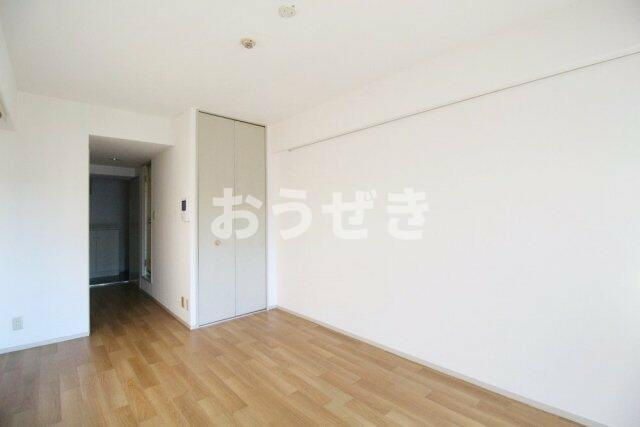 メイツ伊勢佐木長者町の居間・リビング