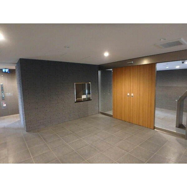 ＥＸＺＡ三ノ輪アヴェニールのロビー