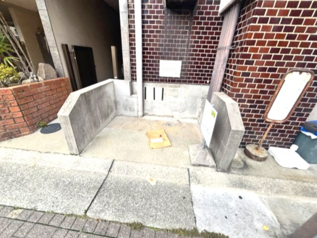 サンライフつちやの駐車場